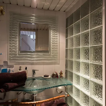 Appartement Duplex Cathedrale Saint Pierre - Premiere Conciergerie *
